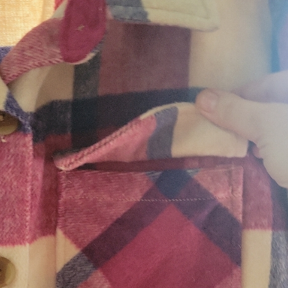 Plaid Button-Up Shacket - Picture 4 of 8